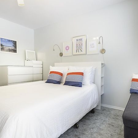 واساغا بيتش Hollywood Cottages المظهر الخارجي الصورة