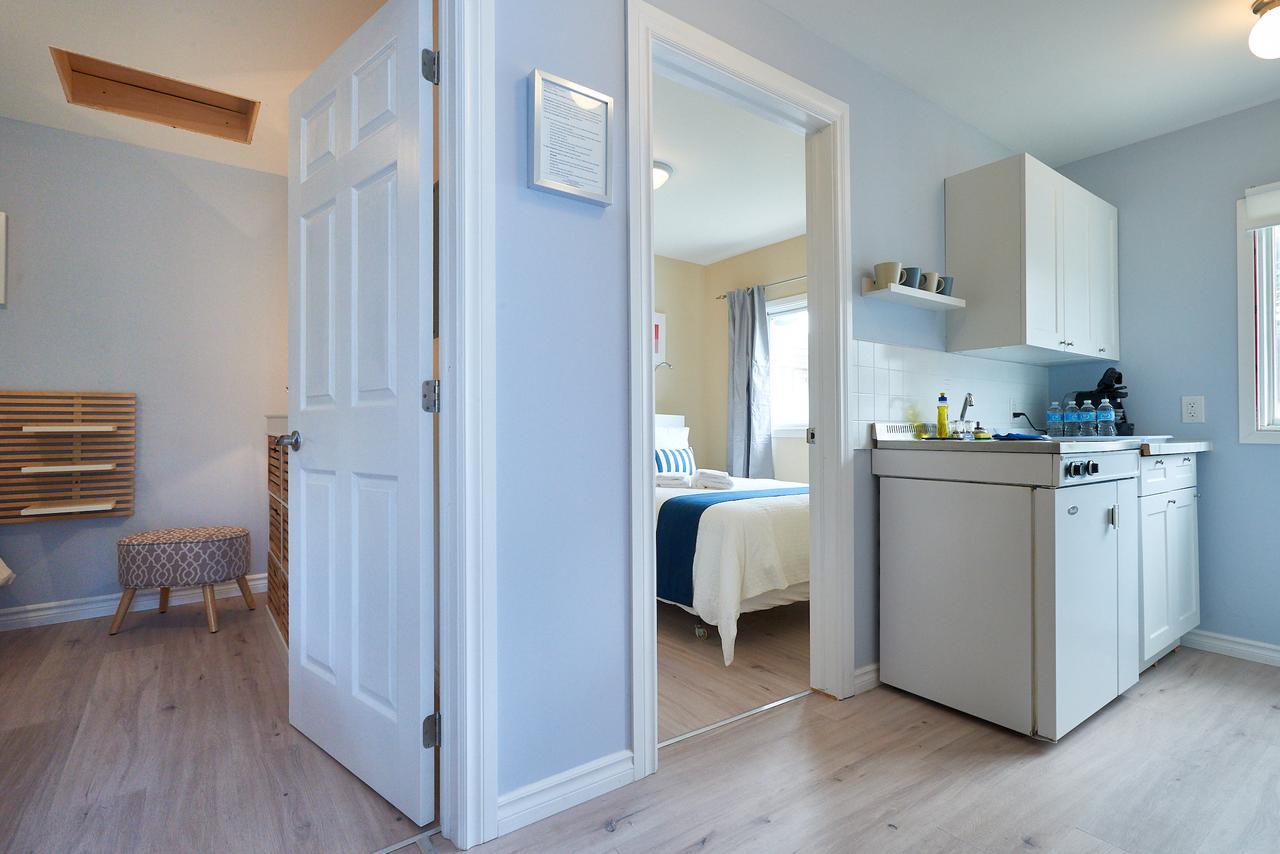 واساغا بيتش Hollywood Cottages المظهر الخارجي الصورة